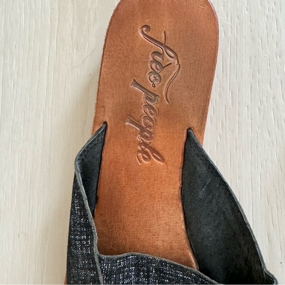 Free People Daybird Mini Wedge Sandals Black Tan Size 37 size 6.5-7 - Picture 3 of 12